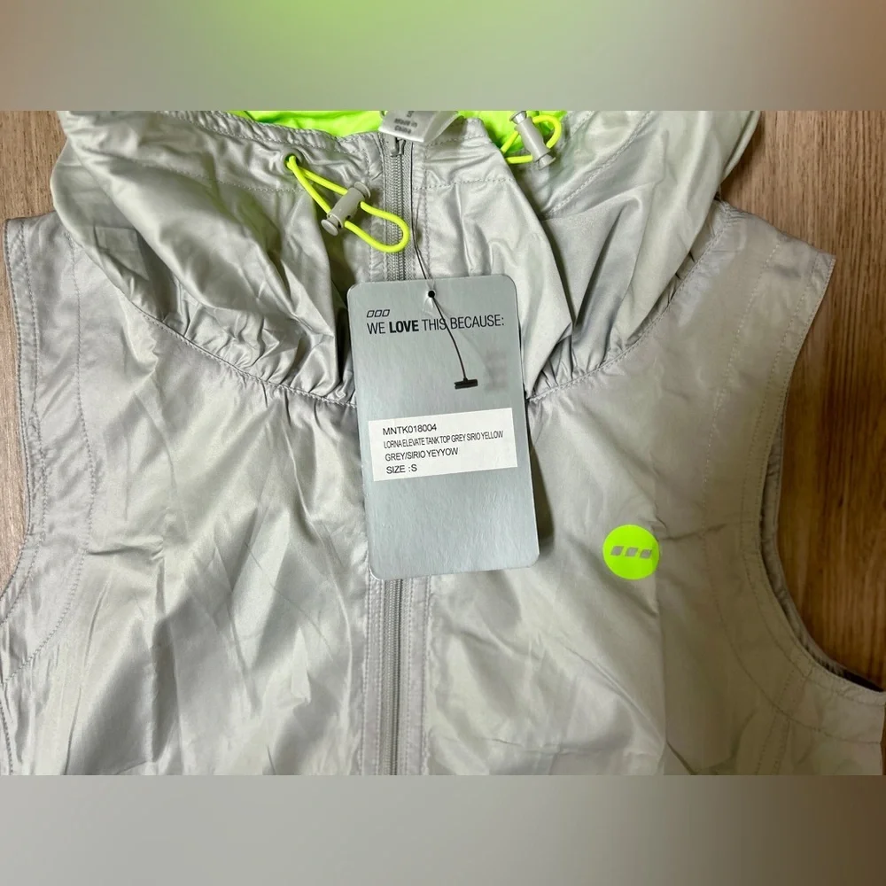 New Lorna Jane Active Women's Elevate Zip Up Sleeveless Vest Jacket Grey Small